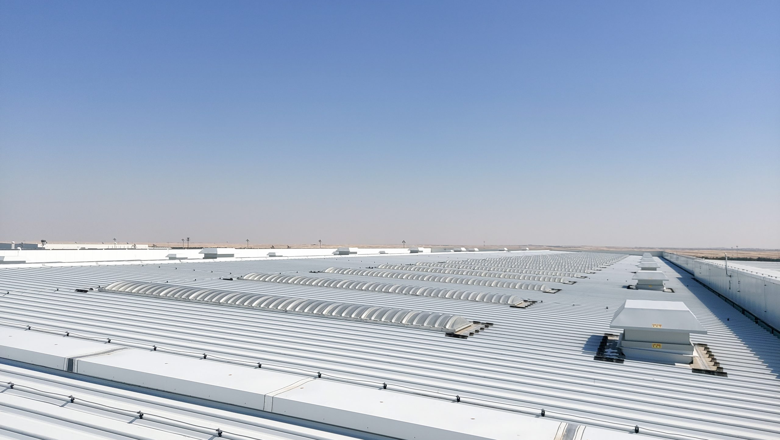roofing company in dubai